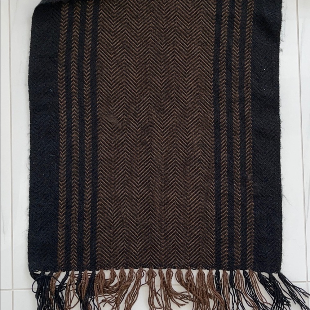 Black and Brown Stripe and Chevron Pattern Scarf One Size - Picture 4 of 4
